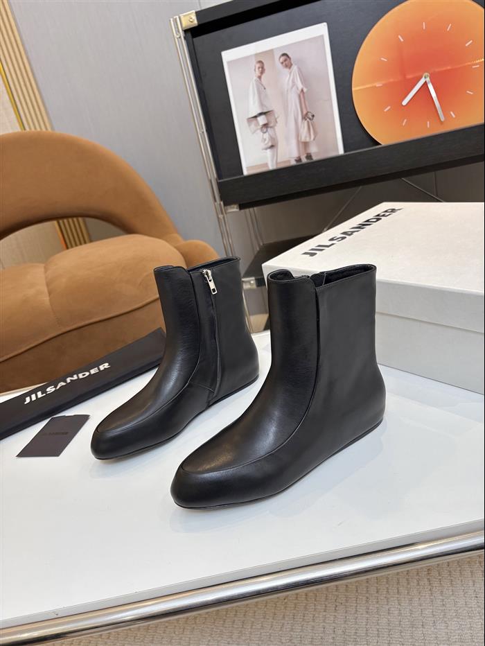 2025112818547849 360